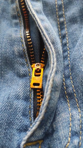 กางเกงยีนส์ Levi's 504 รูปที่ 7