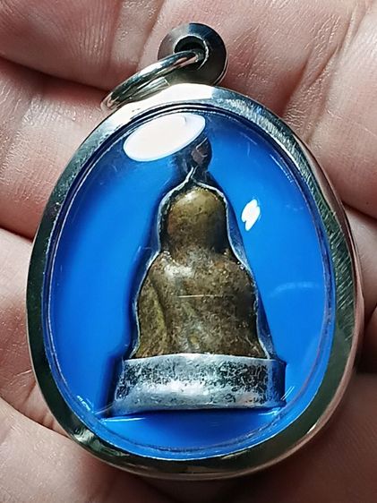 รูปหล่อหลวงพ่อเงิน พิมพ์นิยม สภาพผ่านการใช้ กับ จอบเล็กหลวงพ่อเงิน สภาพผ่านการใช้ออกรบสงครามเวียตนามมาด้วยกัน พระนายทหารพรานเก่า แบ่งให้บูชา รูปที่ 11