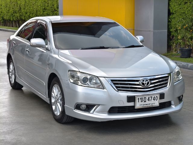 รถ Toyota Camry 2.0 G สี บรอนซ์เงิน