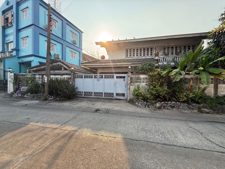 ขายบ้าน + ที่ดิน 70 ตร.วา ซอยพหลโยธิน 8 (อารีย์–สะพานควาย) รูปที่ 2