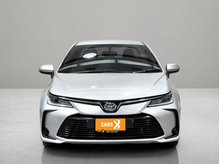 Toyota Altis 2020 1.8 Hybrid Mid Sedan ไฮบริด ไม่ติดแก๊ส เกียร์อัตโนมัติ บรอนซ์เงิน รูปที่ 2