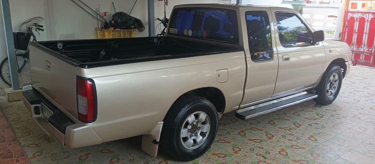 Nissan FRONTIER 2000 2.7 TL Pickup ดีเซล ไม่ติดแก๊ส เกียร์ธรรมดา บรอนซ์ทอง รูปที่ 3