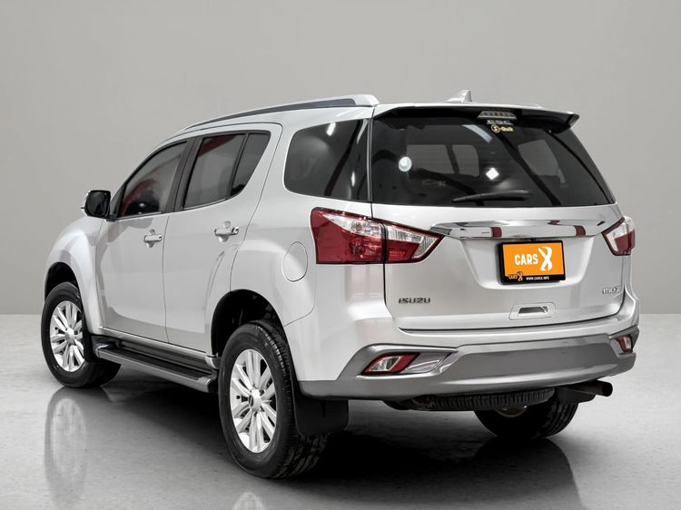 Isuzu MU-X 2018 3.0 Utility-car ดีเซล ไม่ติดแก๊ส เกียร์อัตโนมัติ บรอนซ์เงิน รูปที่ 4