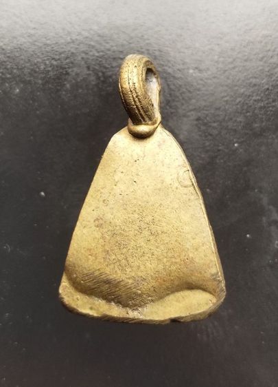 เหรียญหล่อจอบเล็ก หลวงพ่อเงิน วัดบางคลาน จ.พิจิตร  รูปที่ 3