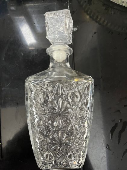 ขวดใส่เหล้า ขวดแก้วใส่ไวน์ ขวดใส่วิสกี้ ขวดน้ำดื่ม ขวด