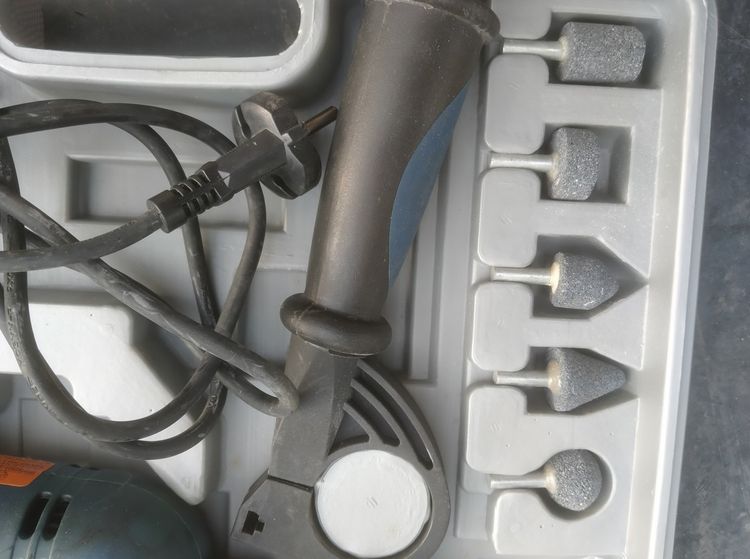 สว่านไฟฟ้า สภาพดี ใช้น้อย เหมือนใหม่ มีกล่องให้ พร้อมอุปกรณ์ในกล่อง รูปที่ 5