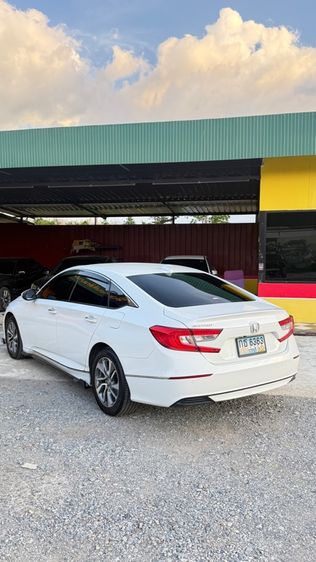 Honda Accord 2019 1.5 Turbo EL Sedan เบนซิน เกียร์อัตโนมัติ ขาว รูปที่ 4