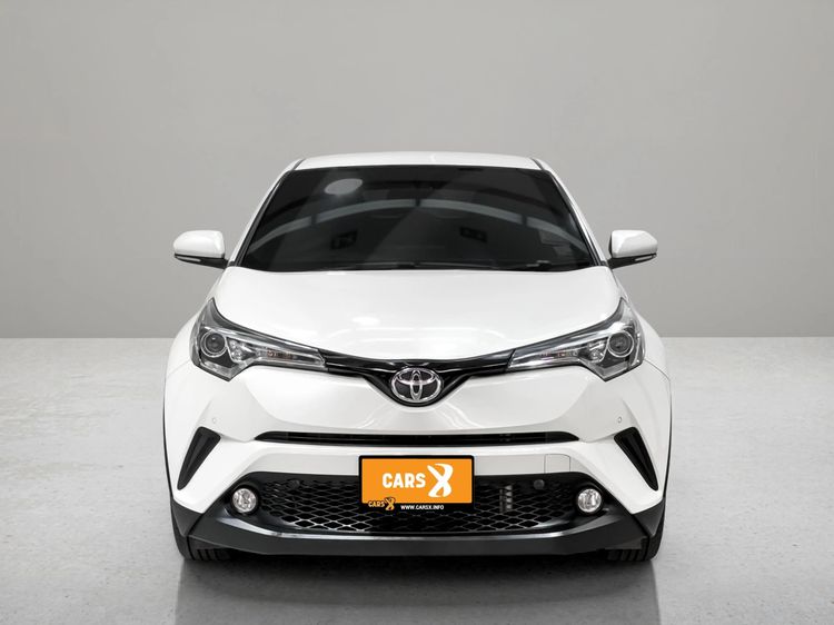 Toyota C-HR 2018 1.8 Mid Sedan เบนซิน ไม่ติดแก๊ส เกียร์อัตโนมัติ ขาว รูปที่ 2