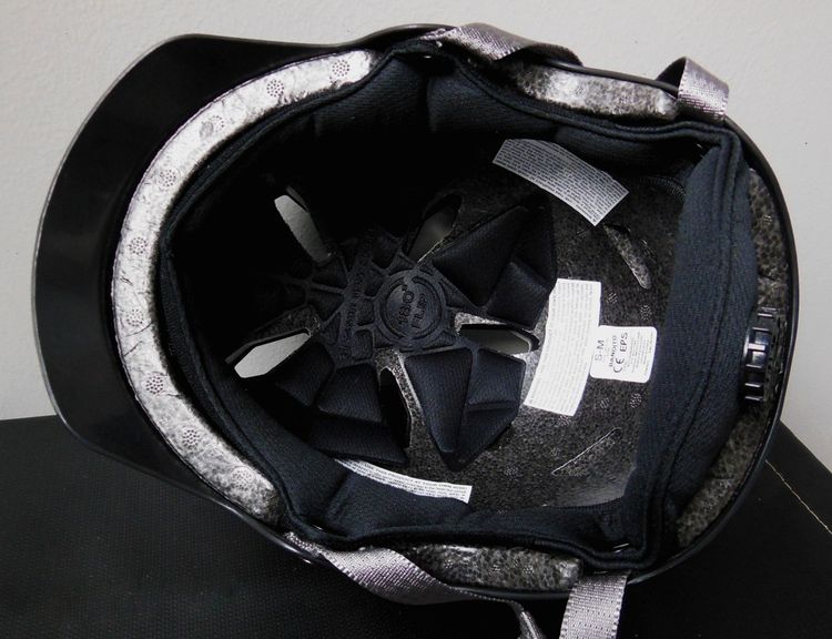 หมวกกันน็อค Bern Bandito Helmet ปลอดภัยทุกกิจกรรม  หมวกเดียวเอาอยู่ทุกแอดเวนเจอร์ รูปที่ 11