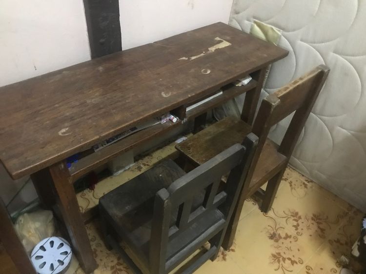 ชุดโต๊ะนักเรียนไม้สักงานเก่า รูปที่ 10