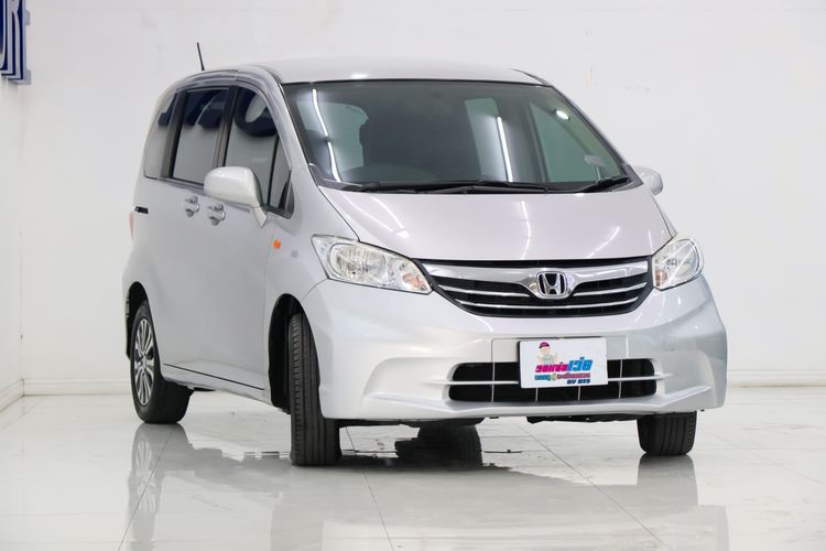 Honda Freed 2012 1.5 SE Utility-car เบนซิน ไม่ติดแก๊ส เกียร์อัตโนมัติ เทา รูปที่ 4