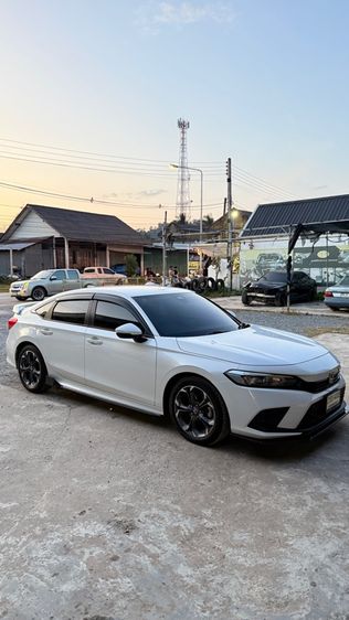 Honda Civic 2022 1.5 Turbo Sedan เบนซิน ไม่ติดแก๊ส เกียร์อัตโนมัติ ขาว รูปที่ 3