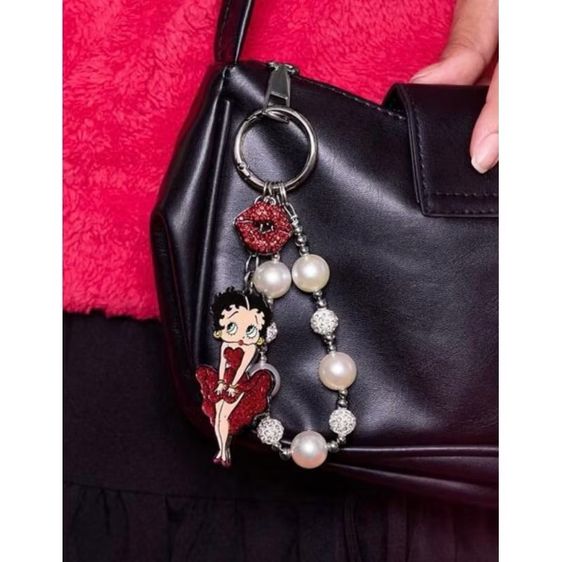 พวงกุญแจ Betty Boob งานสวยหรูหรามาก ตกแต่งแขวนกระเป๋าเก๋ๆ สาวๆต้องมี เลือกแบบได้เลยจร้า   รูปที่ 2