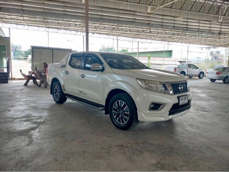 รถ Nissan NP300-NAVARA 2.5 VL Sportech 4WD สี ขาว