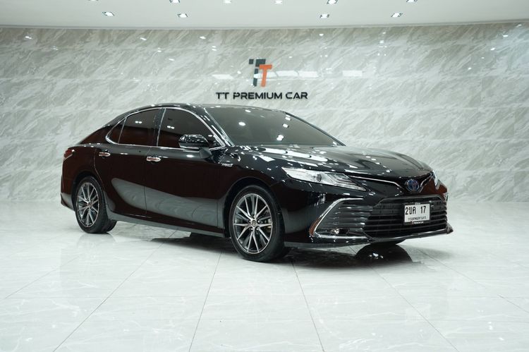 รถ Toyota Camry 2.5 HV Premium สี ดำ