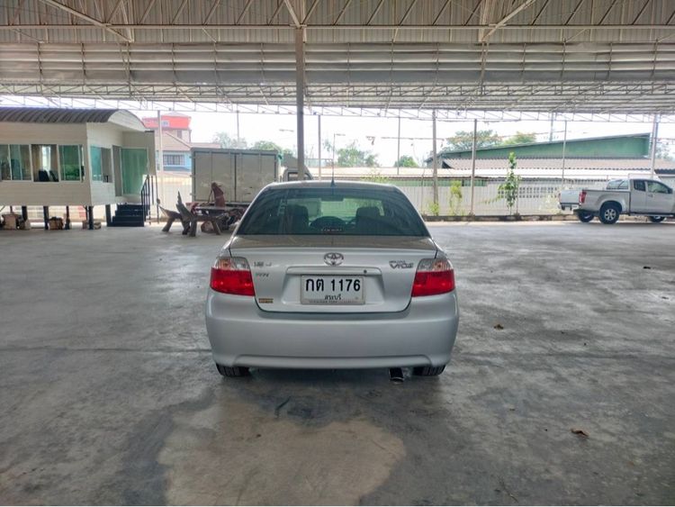 Toyota Vios 2005 1.5 J Sedan เบนซิน LPG เกียร์อัตโนมัติ เทา รูปที่ 2