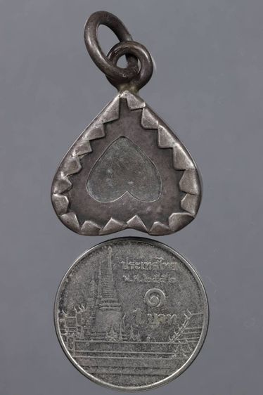 พระเครื่อง รูปที่ 4