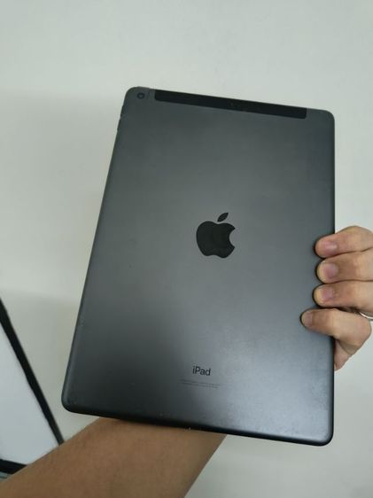 iPad gen9 64 กิกะไบต์ ใส่ซิมได้