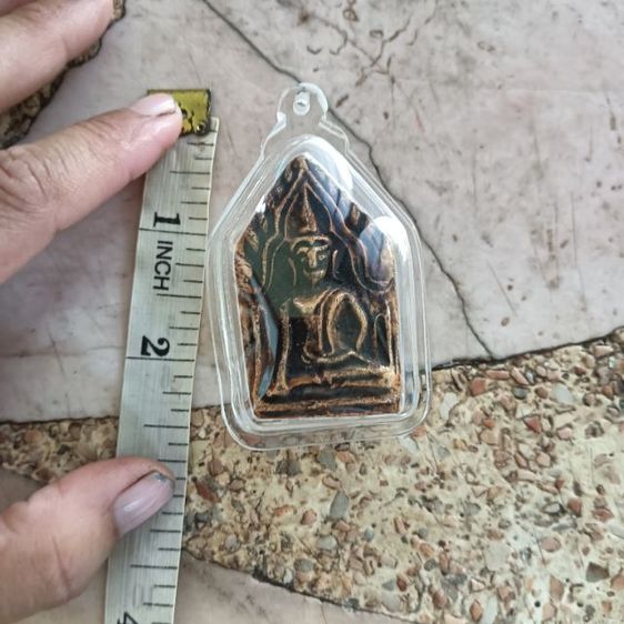 พระสีเหลือง 1 องค์ รูปที่ 11