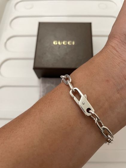 สร้อยข้อมือ Gucci ของแท้. รูปที่ 6