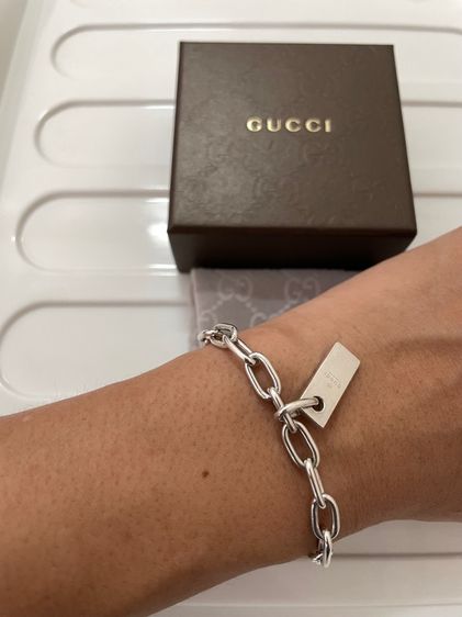 สร้อยข้อมือ Gucci ของแท้. รูปที่ 7