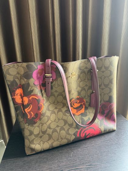 Coach Jumbo Floral Mollie tote  3Compartment handbag