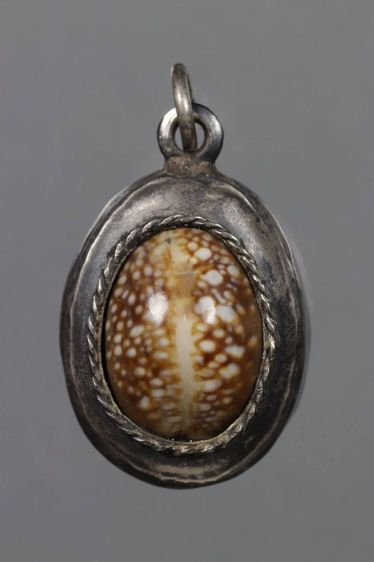 พระเครื่อง