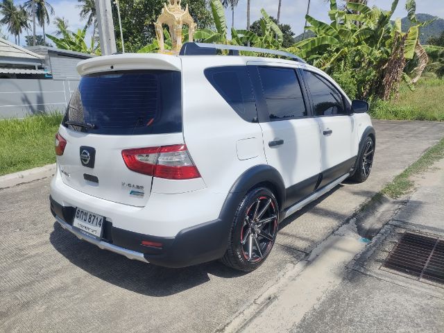 Nissan Livina 2014 1.6 V Van เบนซิน ไม่ติดแก๊ส เกียร์อัตโนมัติ ขาว รูปที่ 2
