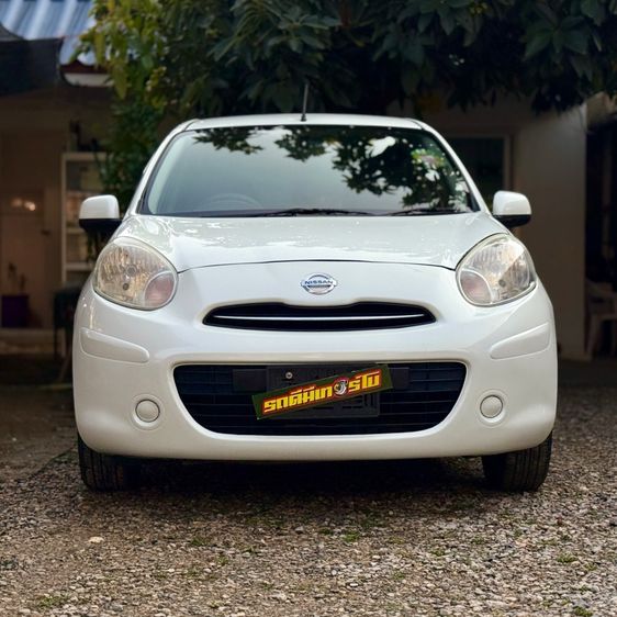 Nissan March 2010 1.2 EL Sedan เบนซิน ไม่ติดแก๊ส เกียร์อัตโนมัติ ขาว รูปที่ 2