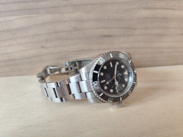 ขาย Rolex Submariner ขอบเซรามิกสีดำ ลานขาด กระจกบิ่น เครื่องน็อค ขายตามสภาพ ส่งต่อราคาซาก แกะอะไหล่เอาไปบูรณะต่อด้วยตัวเอง รูปที่ 4