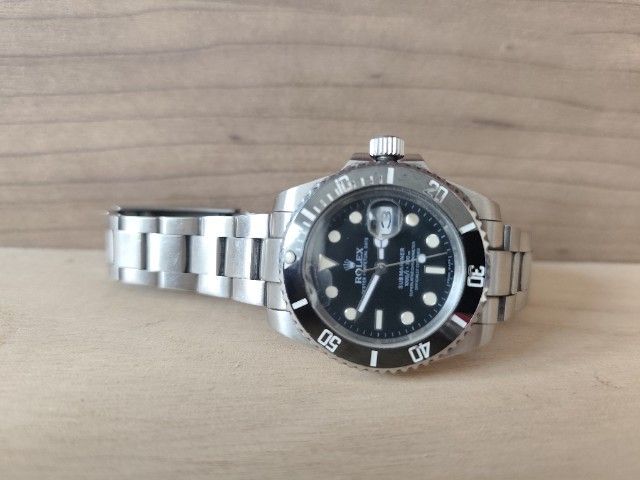ขาย Rolex Submariner ขอบเซรามิกสีดำ ลานขาด กระจกบิ่น เครื่องน็อค ขายตามสภาพ ส่งต่อราคาซาก แกะอะไหล่เอาไปบูรณะต่อด้วยตัวเอง รูปที่ 3