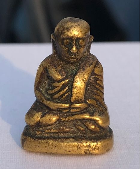 รูปหล่อหลวงพ่อเงินเนื้อเก่าๆ สวยๆ