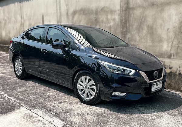 รถ Nissan Almera 1.0 VL สี ดำ