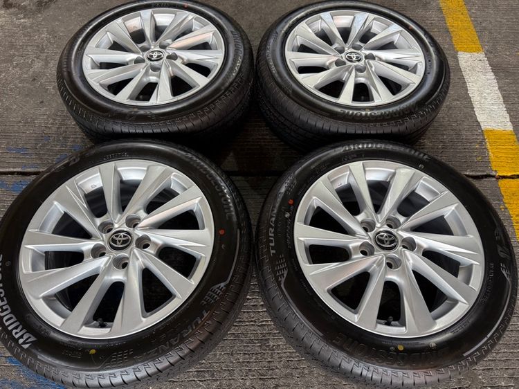 Toyota New Camry ขอบ 17 นิ้ว Top 🔥 รูปที่ 2