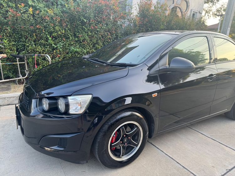 Chevrolet Sonic 2013 1.4 LS Sedan เบนซิน ไม่ติดแก๊ส เกียร์อัตโนมัติ ดำ รูปที่ 2