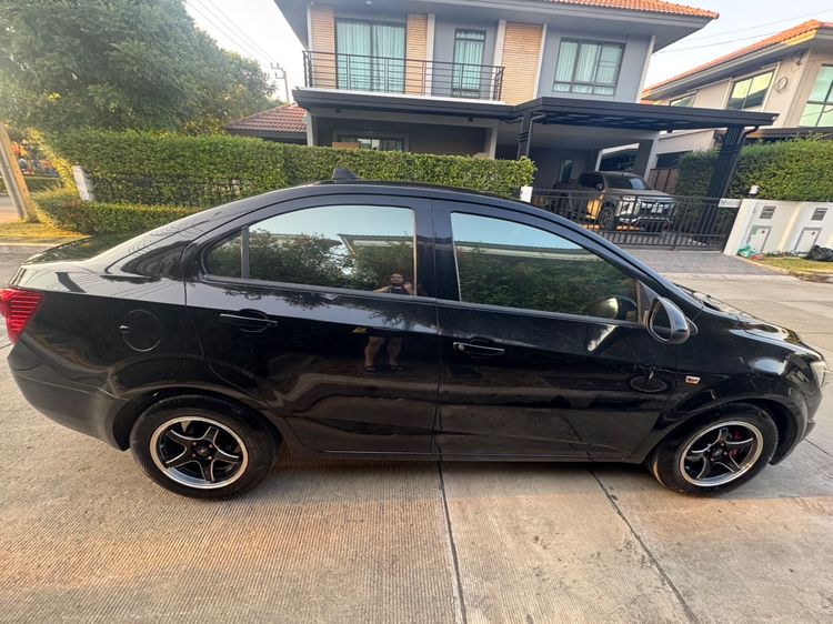 Chevrolet Sonic 2013 1.4 LS Sedan เบนซิน ไม่ติดแก๊ส เกียร์อัตโนมัติ ดำ รูปที่ 3