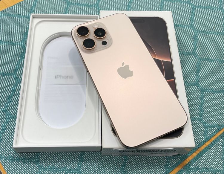 256 GB iphone 16 pro max 256 zp