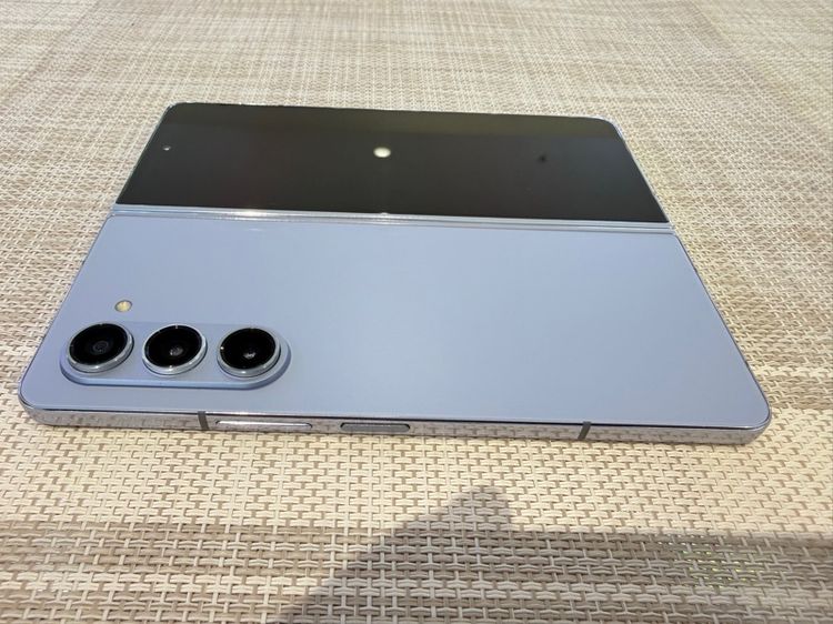 Samsung Fold5 512 ผ่อนได้ รับเทิร์น รูปที่ 3