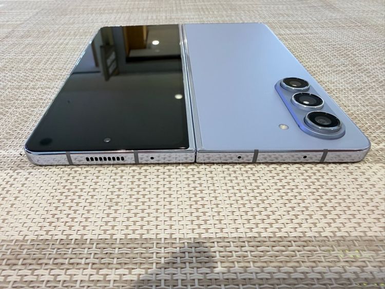 Samsung Fold5 512 ผ่อนได้ รับเทิร์น รูปที่ 4
