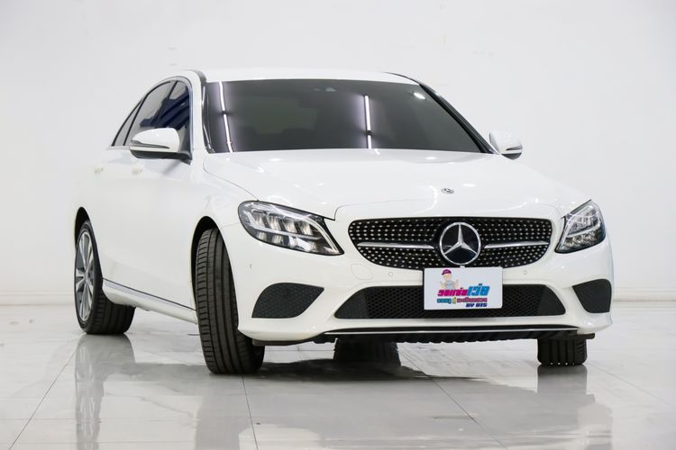 Mercedes-Benz C-Class 2019 C220 Sedan ดีเซล ไม่ติดแก๊ส เกียร์อัตโนมัติ ขาว รูปที่ 2