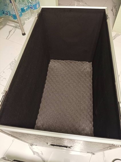 ขายกล่องใส่ลำโพง RCF สั่งทำพิเศษ สภาพดี ราคาถูก รูปที่ 10