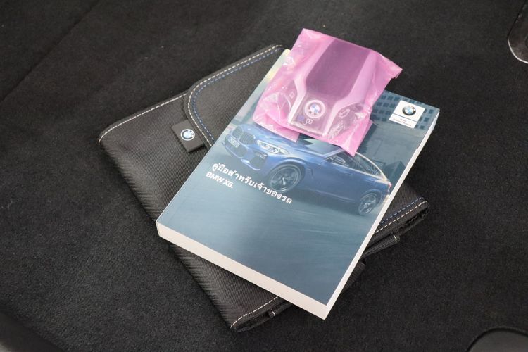 BMW X6 2024 3.0 xDrive40i M Sport Sedan เบนซิน ไม่ติดแก๊ส เกียร์อัตโนมัติ ขาว รูปที่ 4