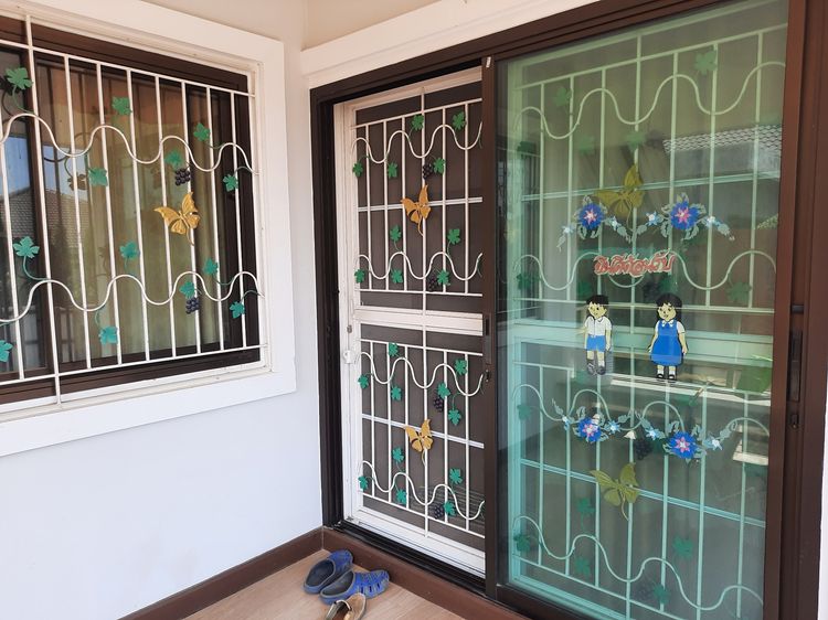 อื่นๆ มีบางส่วน 2021 ขาย-ให้เช่าบ้านเดี่ยวชั้นเดียว หมู่บ้านสวัสดิการทหารบก เชียงใหม่ (เป็นหมู่บ้านข้าราชการขนาดใหญ่577หลังคาเรือน)  พื้นที่100ตารางวา 3ห้องนอน รูปที่ 4