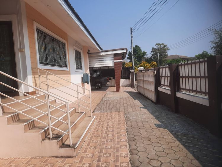 อื่นๆ มีบางส่วน 2021 ขาย-ให้เช่าบ้านเดี่ยวชั้นเดียว หมู่บ้านสวัสดิการทหารบก เชียงใหม่ (เป็นหมู่บ้านข้าราชการขนาดใหญ่577หลังคาเรือน) พื้นที่100ตารางวา 3ห้องนอน รูปที่ 2