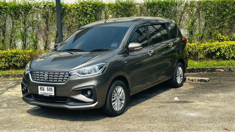 รถ Suzuki Ertiga 1.5 GX สี เทา