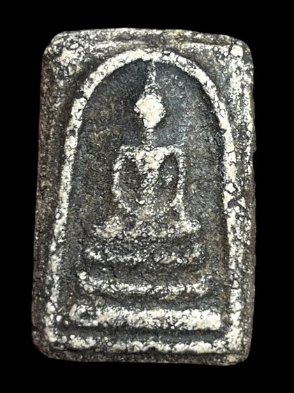 พระสมเด็จวัดระฆังพิมพ์ใหญ่เนื้อเก่าสวยเป็นธรรมชาติเนื้อสีดํา