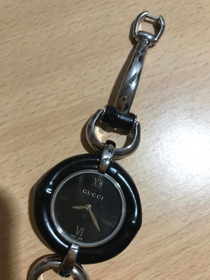 Gucci Bamboo สภาพดี quartz ใช้งานดี ปกติ รูปที่ 8