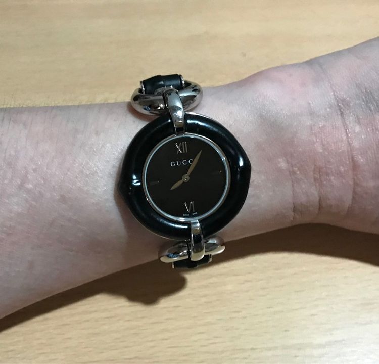 Gucci Bamboo สภาพดี quartz ใช้งานดี ปกติ รูปที่ 16