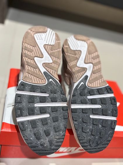 Nike air max excee summit white particle pink size 8 us หรือ 25 cm. ใส่ครั้งเดียว รูปที่ 7