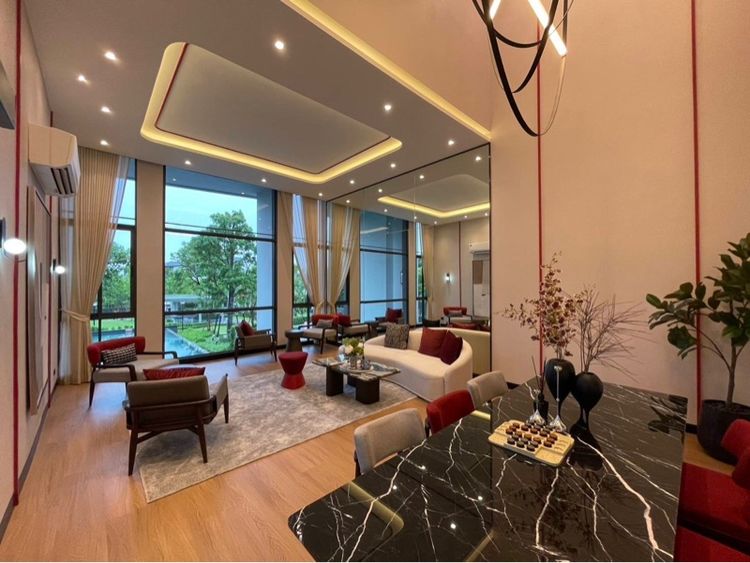 2024 ตกแต่งครบ ไม่ใช่ Townhome for Rent 2.5-Storey – Ready to Move In รูปที่ 4